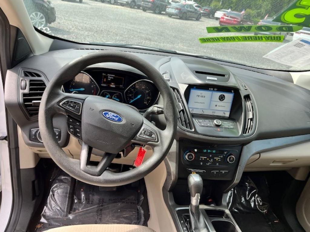2017 Ford Escape SE - Photo 7