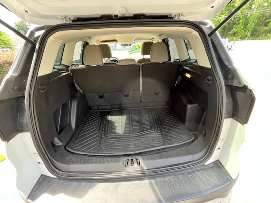 2017 Ford Escape SE - Photo 10