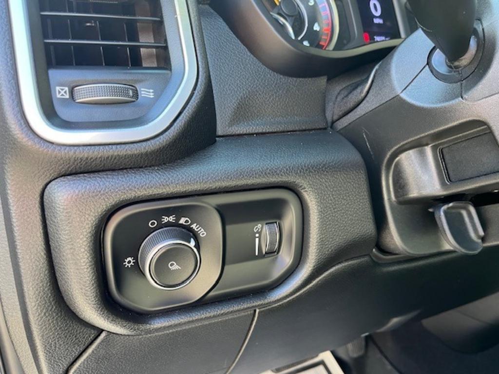 2021 RAM Ram 2500 Pickup Big Horn - Photo 9