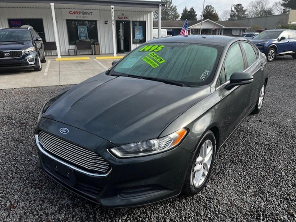 2016 Ford Fusion SE