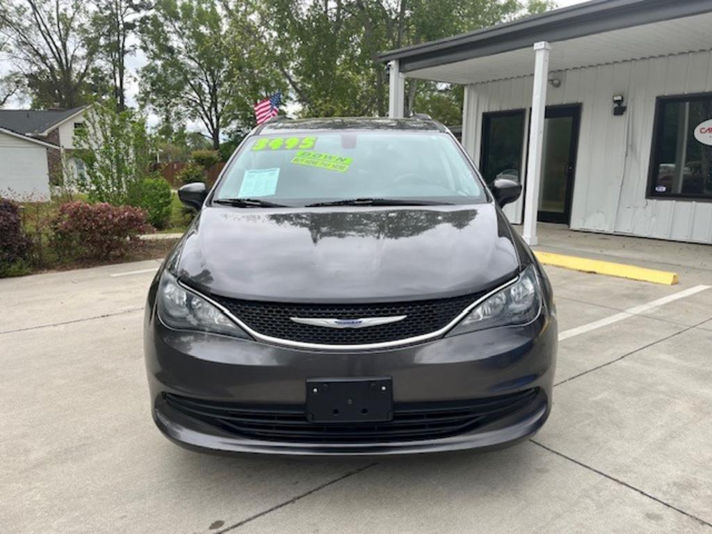 2020 Chrysler Voyager LXI