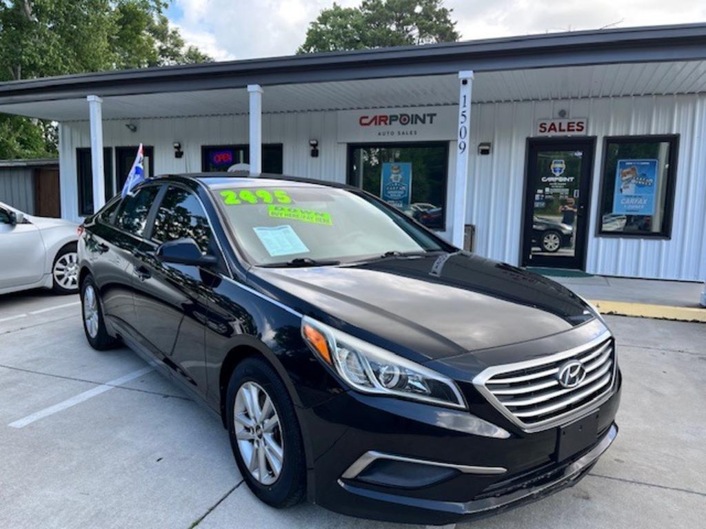 2016 Hyundai Sonata SE's photo